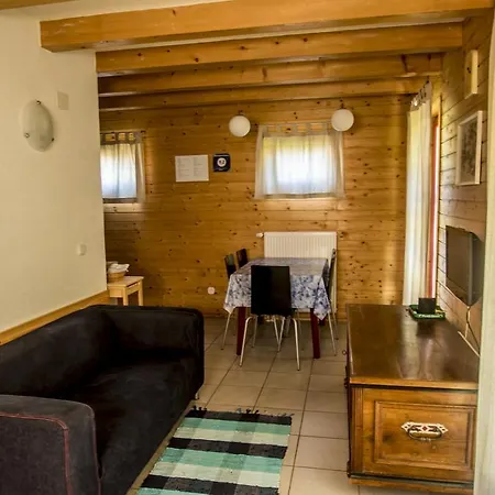 And Grohar דירה קרנייסקה גורה