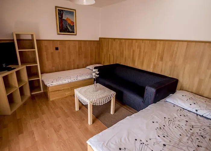 Appartement And Grohar *